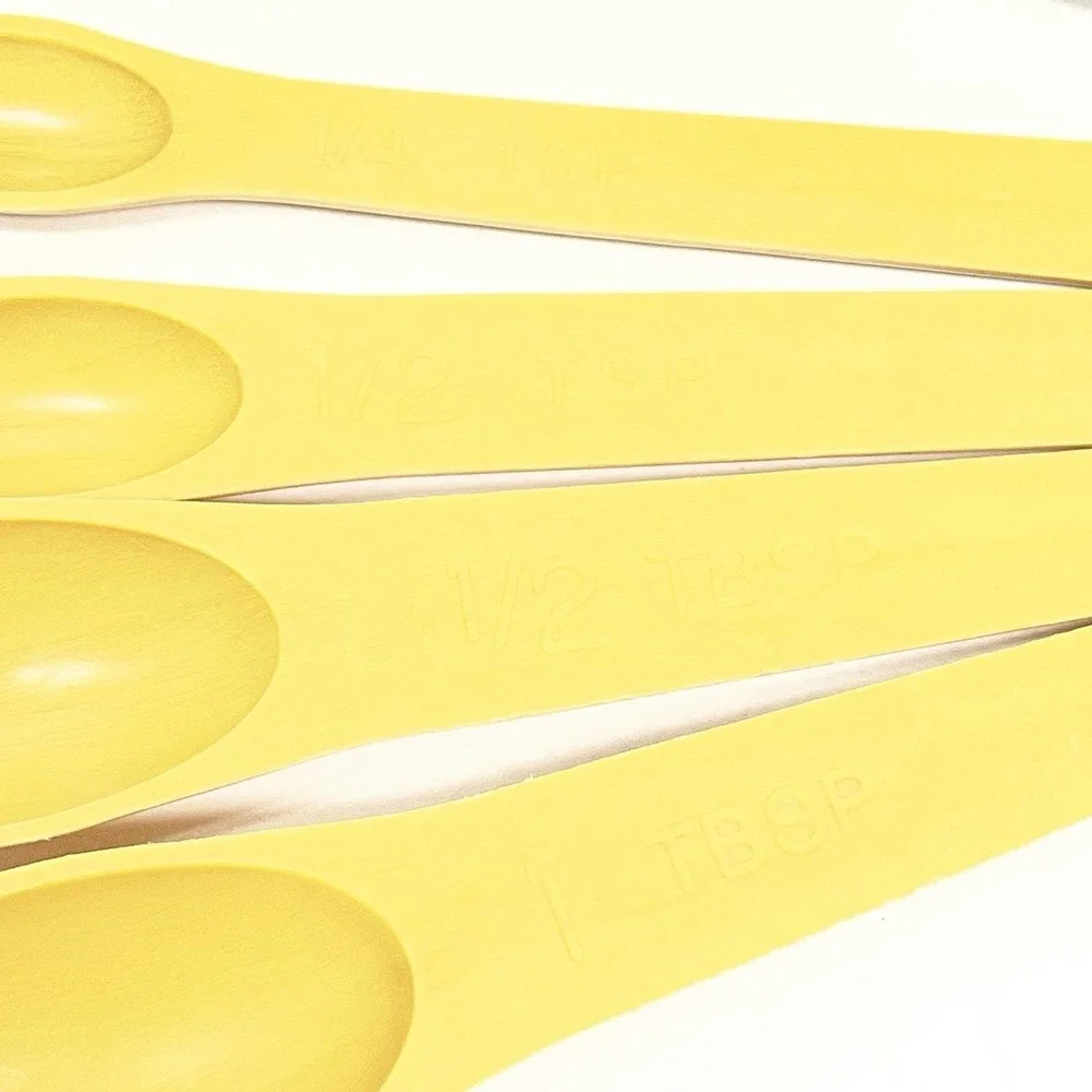 Vintage 1970s Foley Nesting Measuring Cups Spoons Set Of‎ 7 Piece Harvest Gold